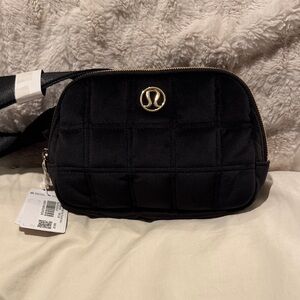 Lululemon Black Quilted Velour Everyday Belt Bag